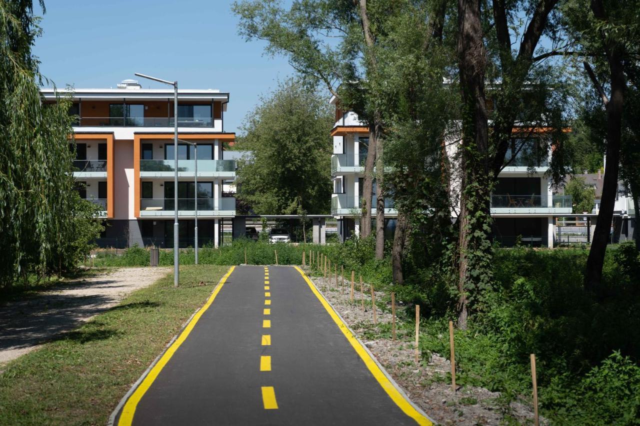 Apartmán Fuzliget Surf Garden Balatonfůzfő Exteriér fotografie