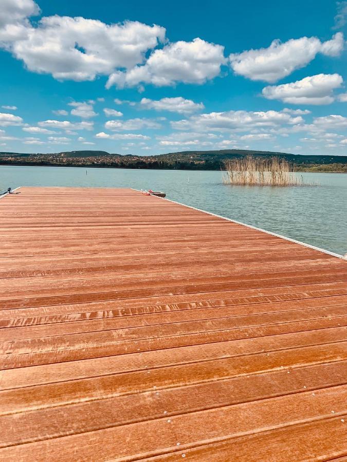Apartmán Fuzliget Surf Garden Balatonfůzfő Exteriér fotografie
