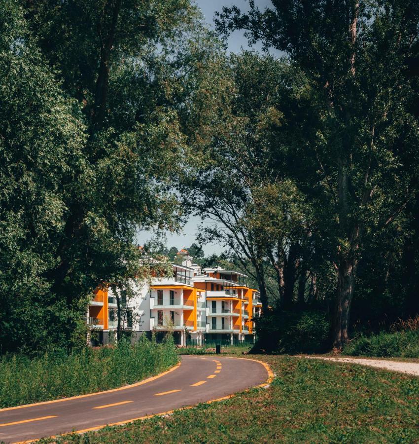 Apartmán Fuzliget Surf Garden Balatonfůzfő Exteriér fotografie
